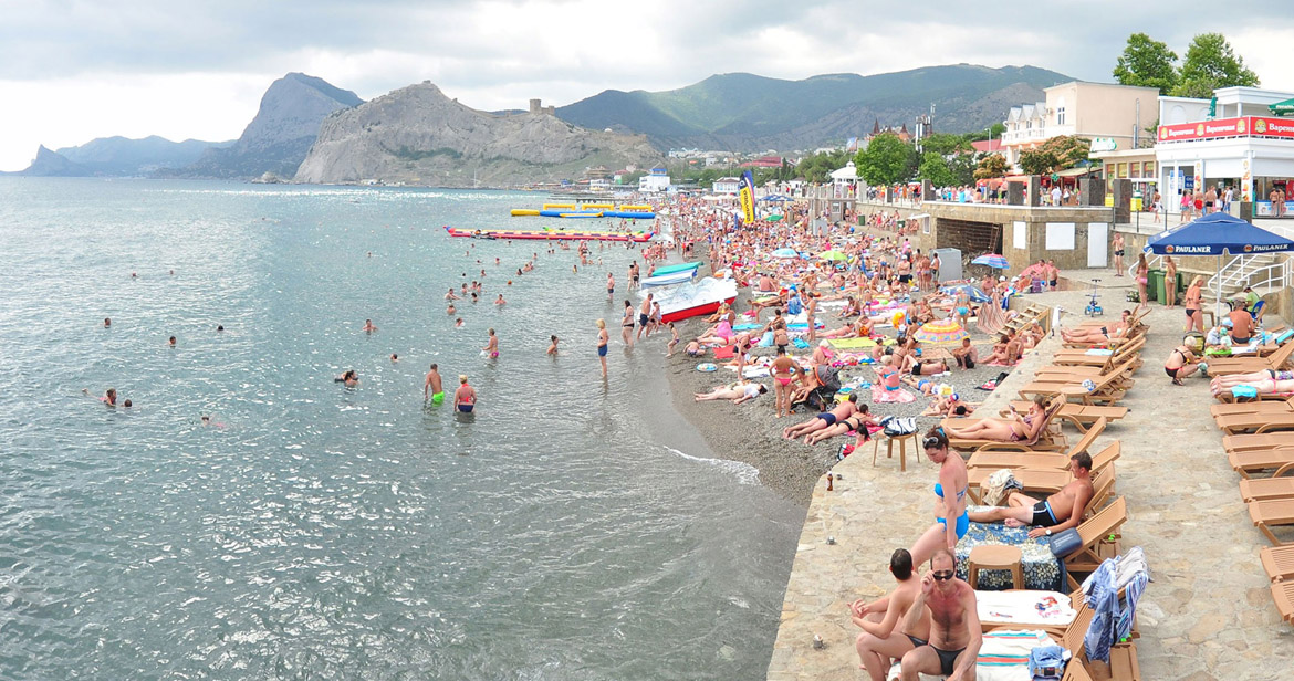 Отдых в Судаке рядом с морем